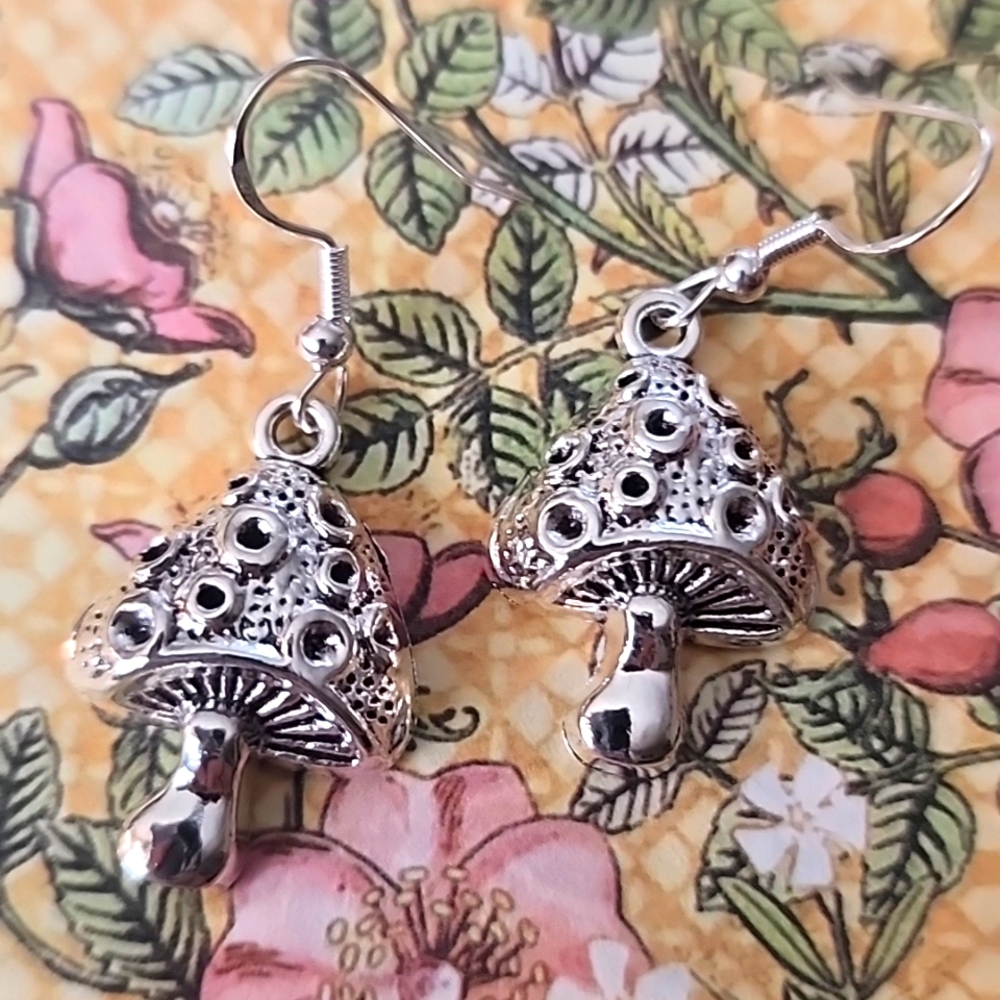Fairy Garden Mushroom,Lattice Silver,  Earrings,